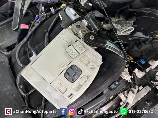 Toyota Vellfire ANH20 2.4L 2WD Half Cut - Image 4