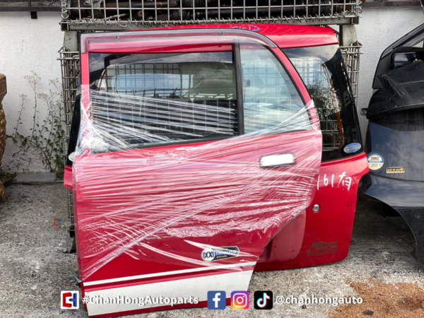 Daihatsu Storia M100A 1.0L Half Cut - Image 3