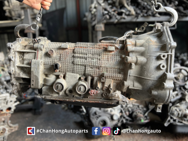 Mitsubishi Pajero Gearbox - Image 2