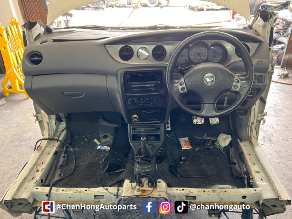 Daihatsu YRV K3 Turbo M/T Half Cut - Image 3