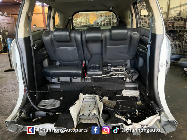 Mitsubishi Outlander 2016 Half Cut - Image 2