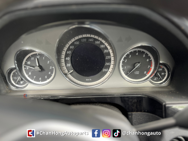 Mercedes-Benz E-Class W212 271860 Half Cut - Image 6