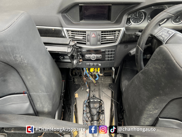 Mercedes-Benz E-Class W212 271860 Half Cut - Image 7