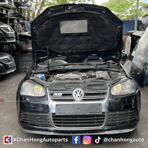Volkswagen Golf MK5 R32 3.2L NA Half Cut