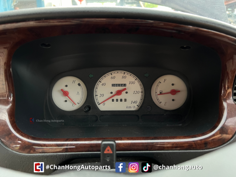 Daihatsu Mira L500 660cc EF Auto Classic Half Cut - Image 7