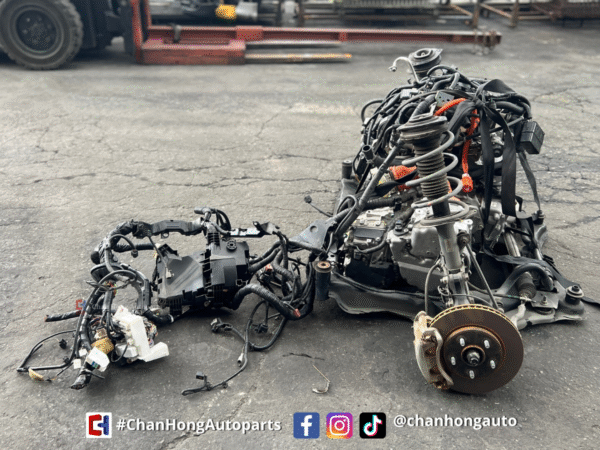 Nissan Serena C27 e-Power HR12 1.2L Engine - Image 3