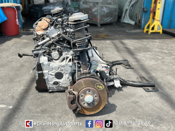 Mercedes-Benz 270910 1.6L Engine - Image 3